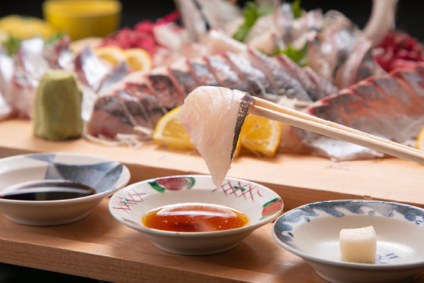 Including horse mackerel sashimi 